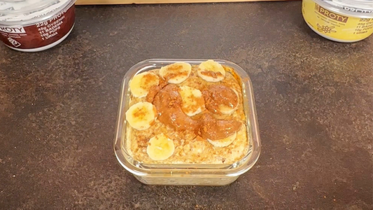 Recept za Proteinsku Ovsenu Kašu sa Bananom u Mikrotalasnoj - Najukusnija Ovsena Kaša BANANA BREAD